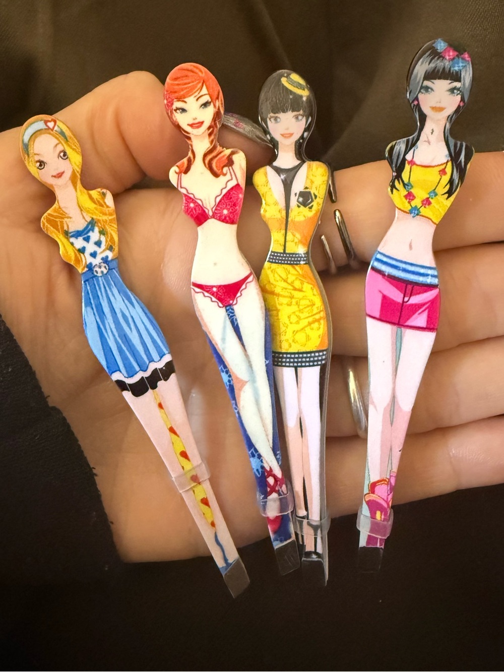 EYBROW GLAM Tweezer Models
